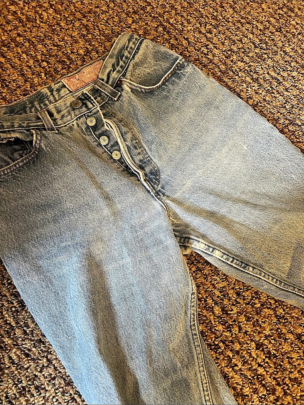 Vintage Levi's Straight Leg Blue Jeans - Picture 3 of 5